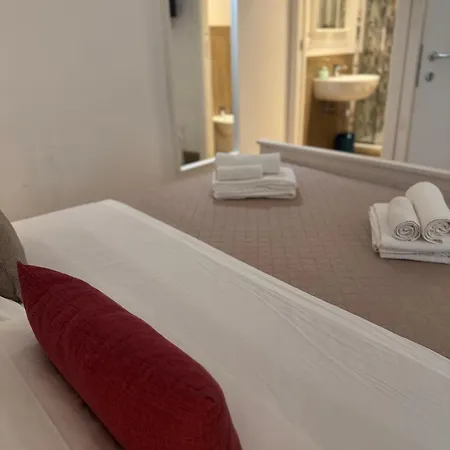 بيت ضيافة Qori Sicilian 4*